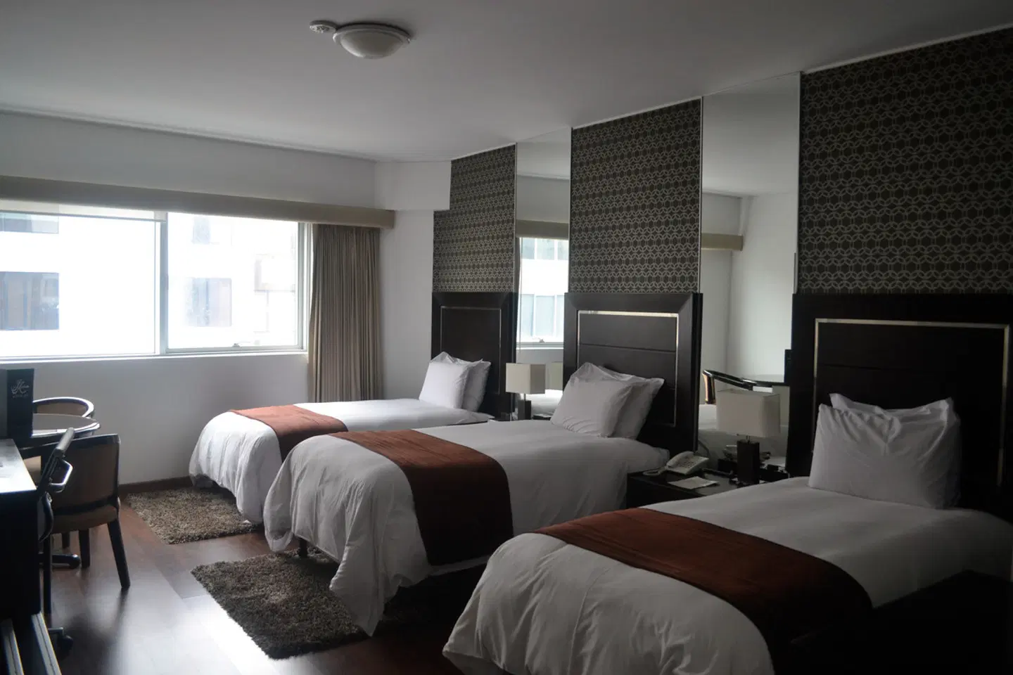 Jose Antonio ROOM_EXAMPLE