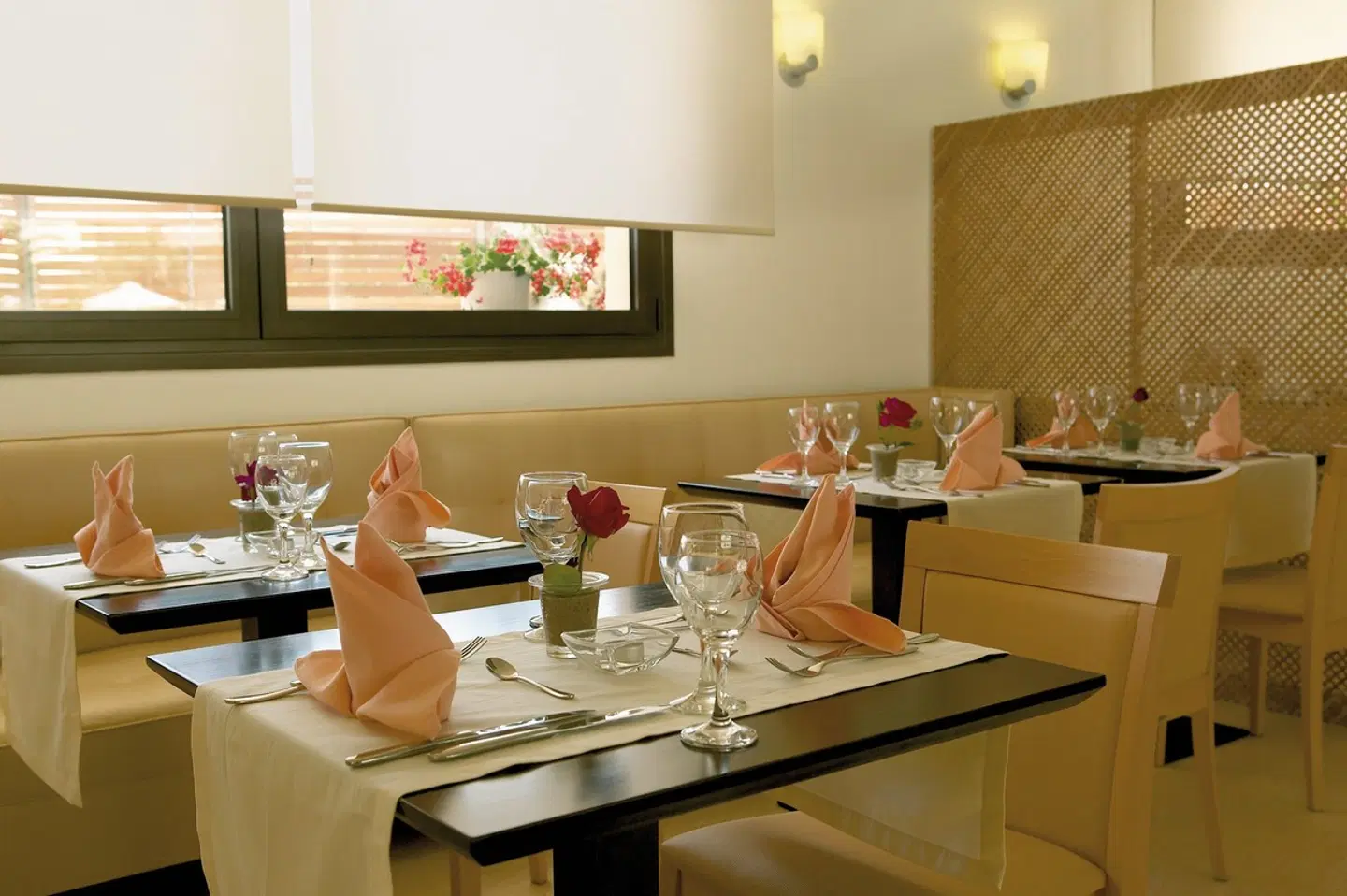 Renaissance Hanioti Restaurant