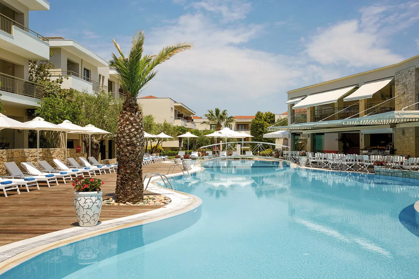Renaissance Hanioti OUTDOOR_POOL