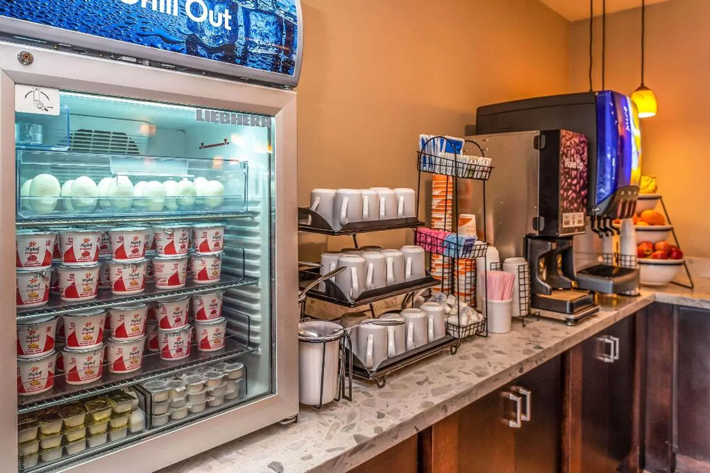 BLU Pacific Hotel LOUNGE_LOBBY