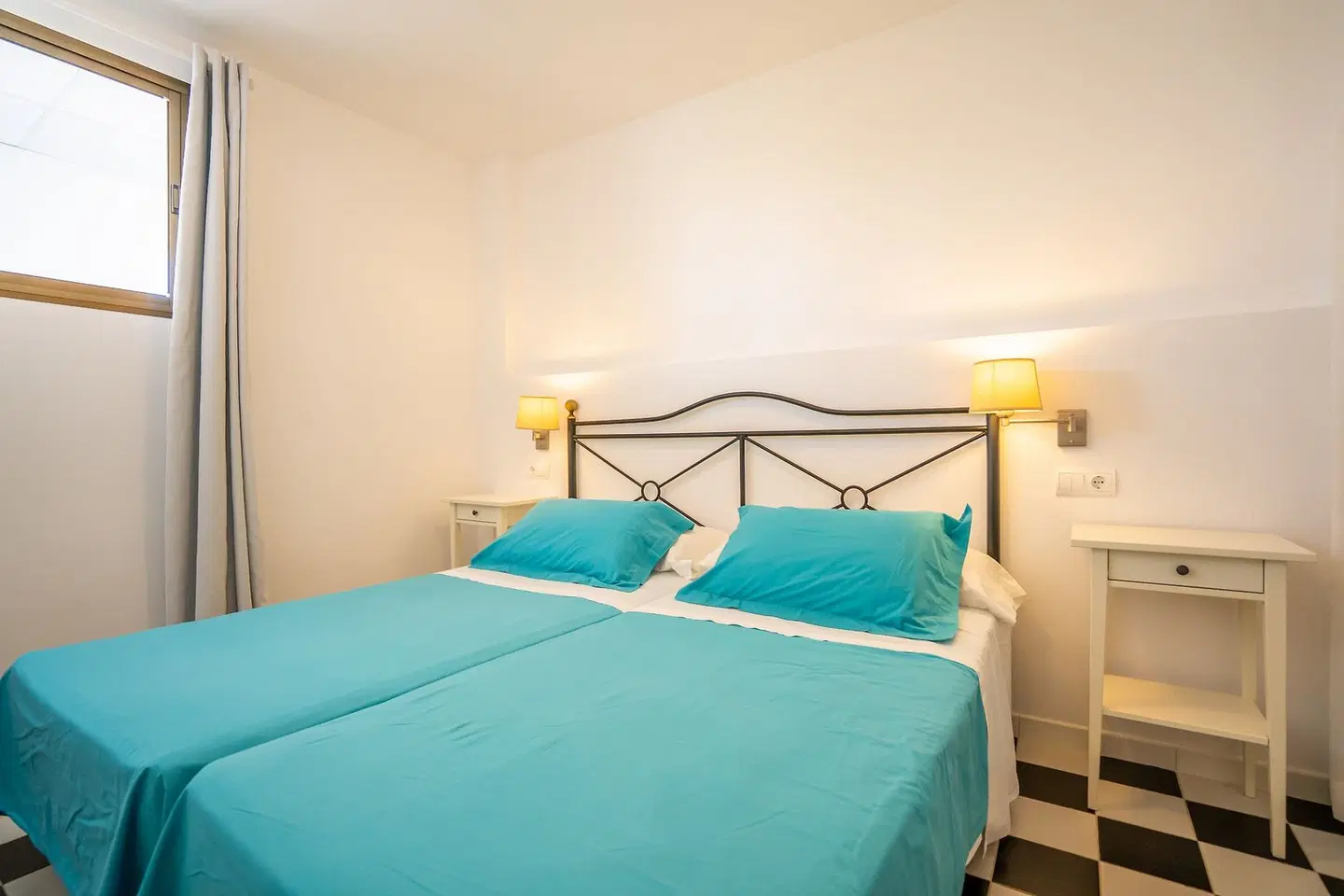 Mirada II ROOM_EXAMPLE