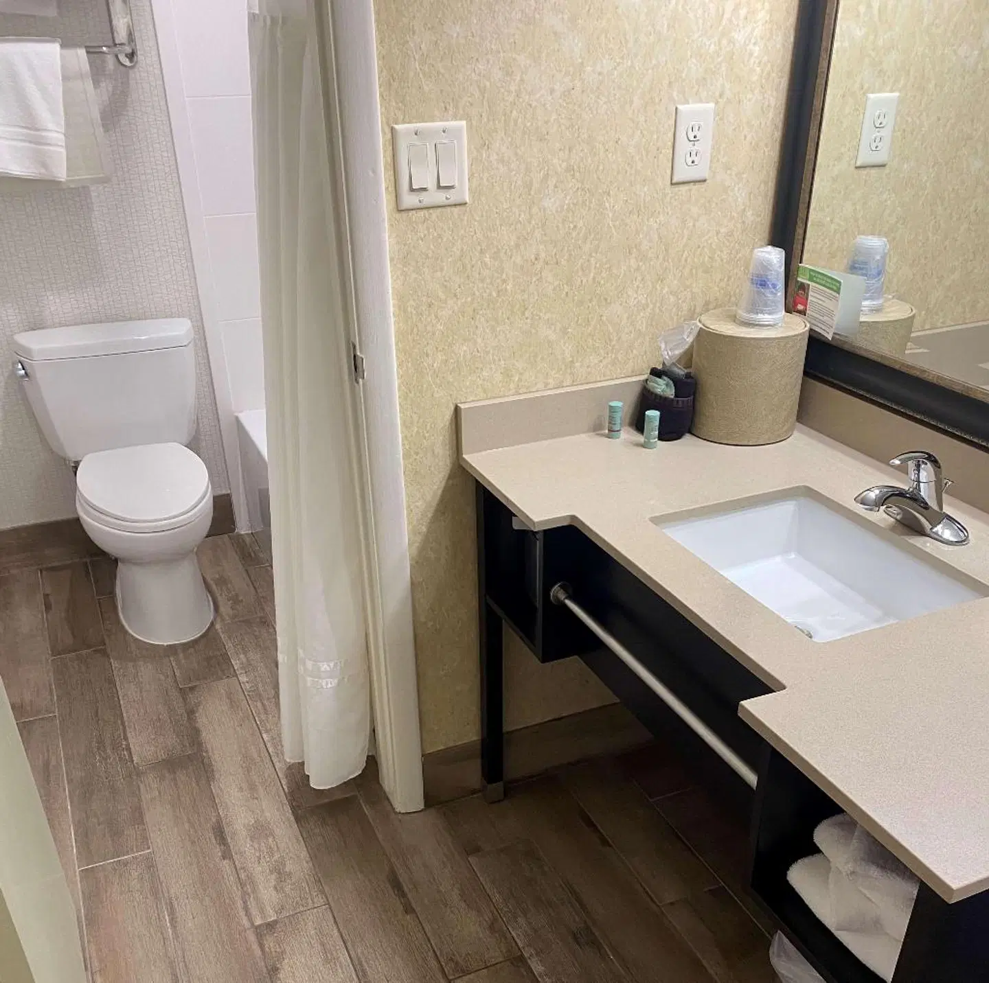 Best Western Coral Hills Badezimmer