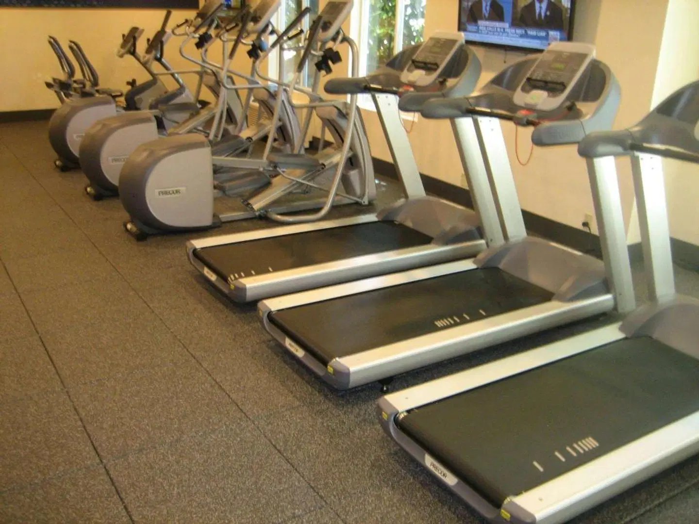 Hampton Inn & Suites Seattle-Downtown SPORTS_AND_LEISURE