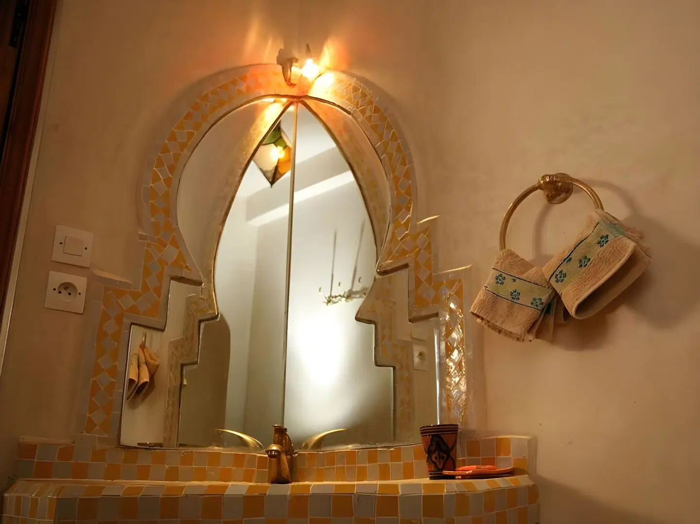 riad kechmara ROOM_EXAMPLE