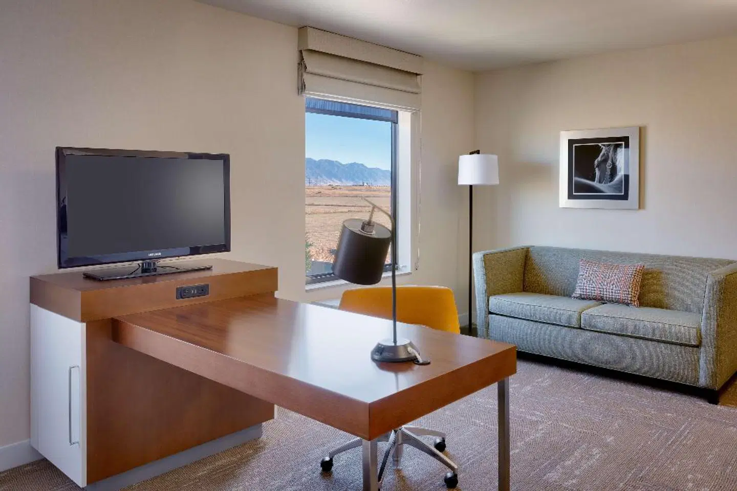 Hampton Inn Tremonton ROOM_EXAMPLE