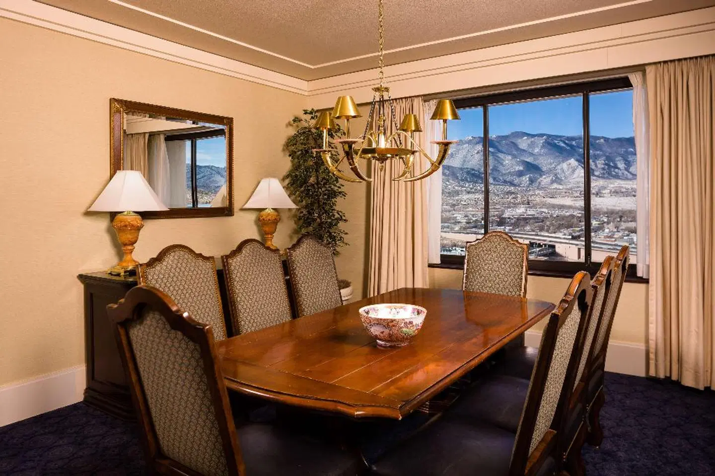 The Antlers, A Wyndham Hotel ROOM_EXAMPLE