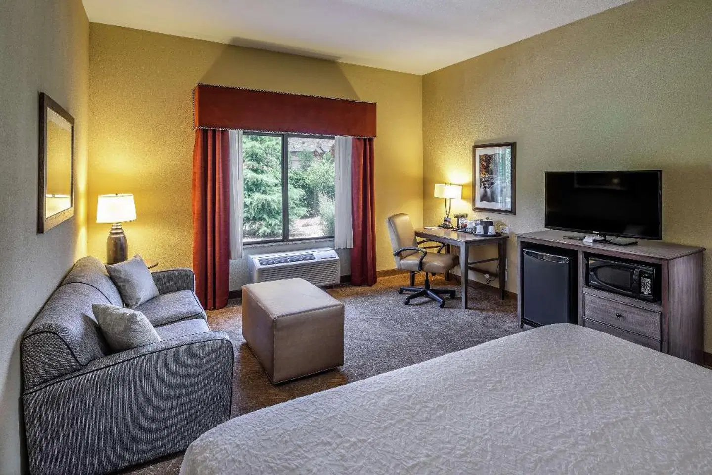 Hampton Inn & Suites Springdale/Zion National Park ROOM_EXAMPLE