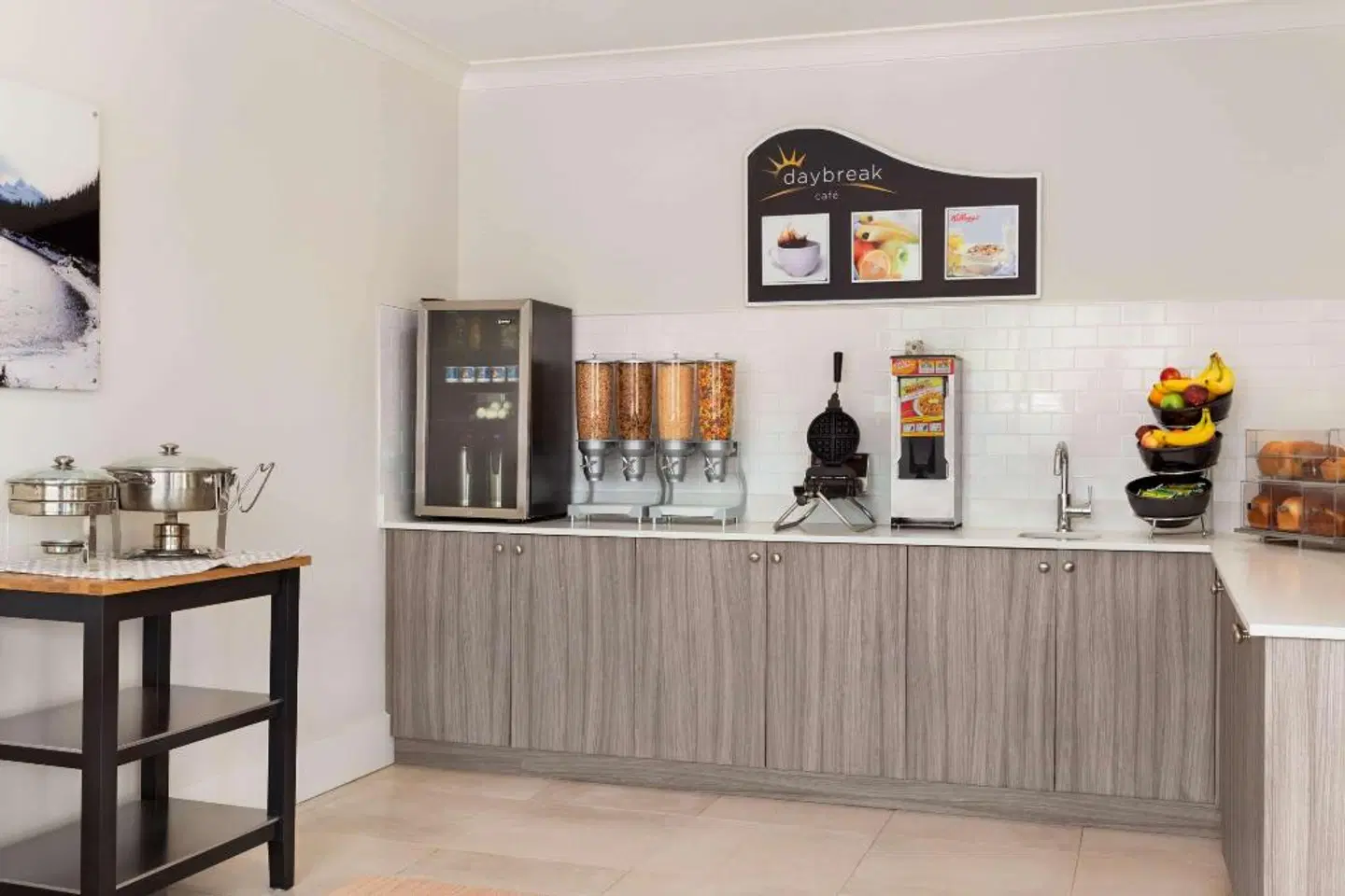 Days Inn by Wyndham 100 Mile House LOUNGE_LOBBY