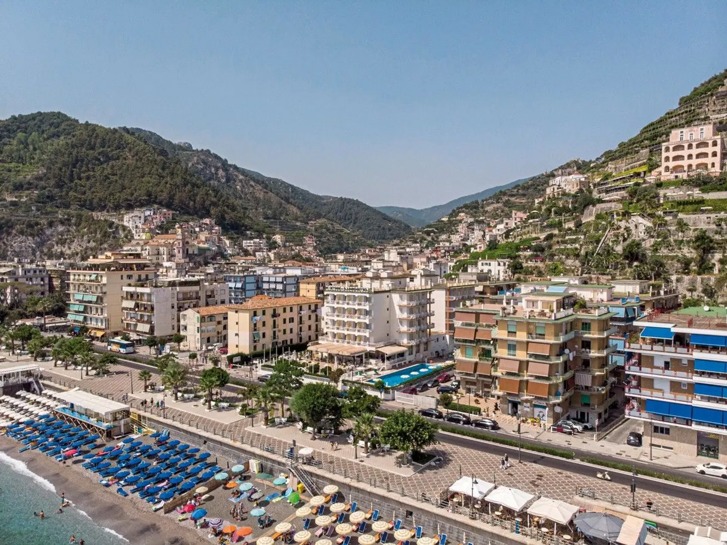 Pietra di Luna EXTERIOR