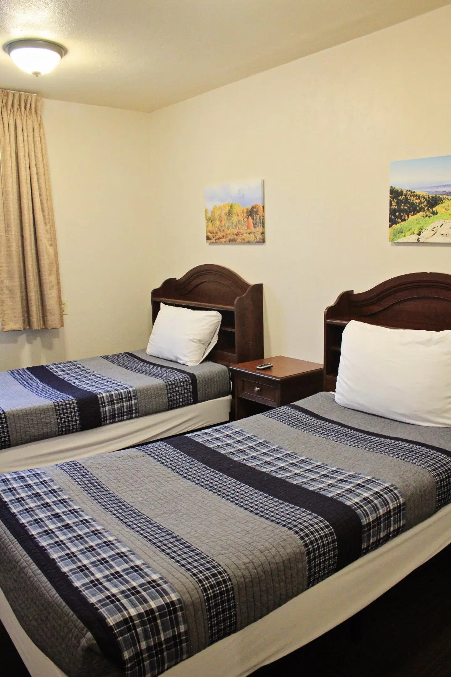 Bowen Motel ROOM_EXAMPLE