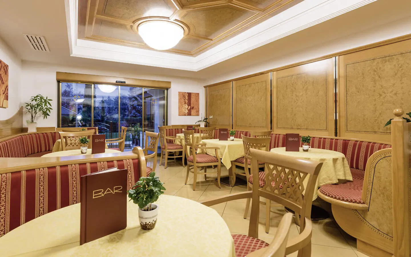 Sonnenburg Restaurant