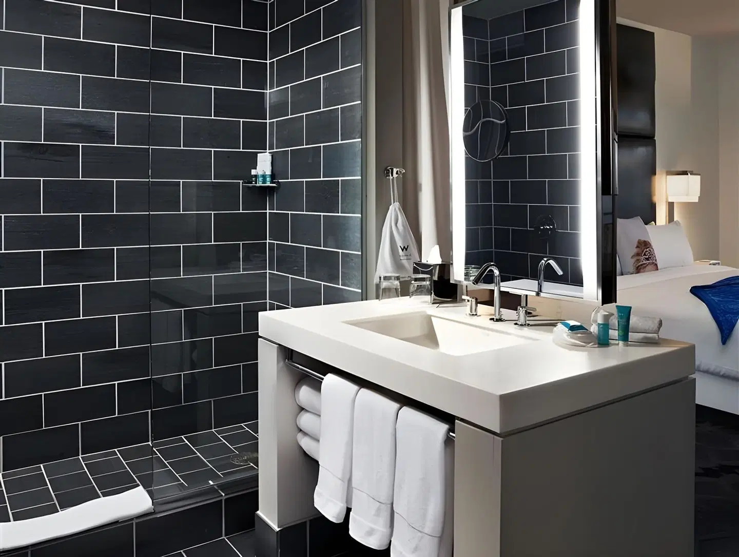 W Dallas - Victory Badezimmer