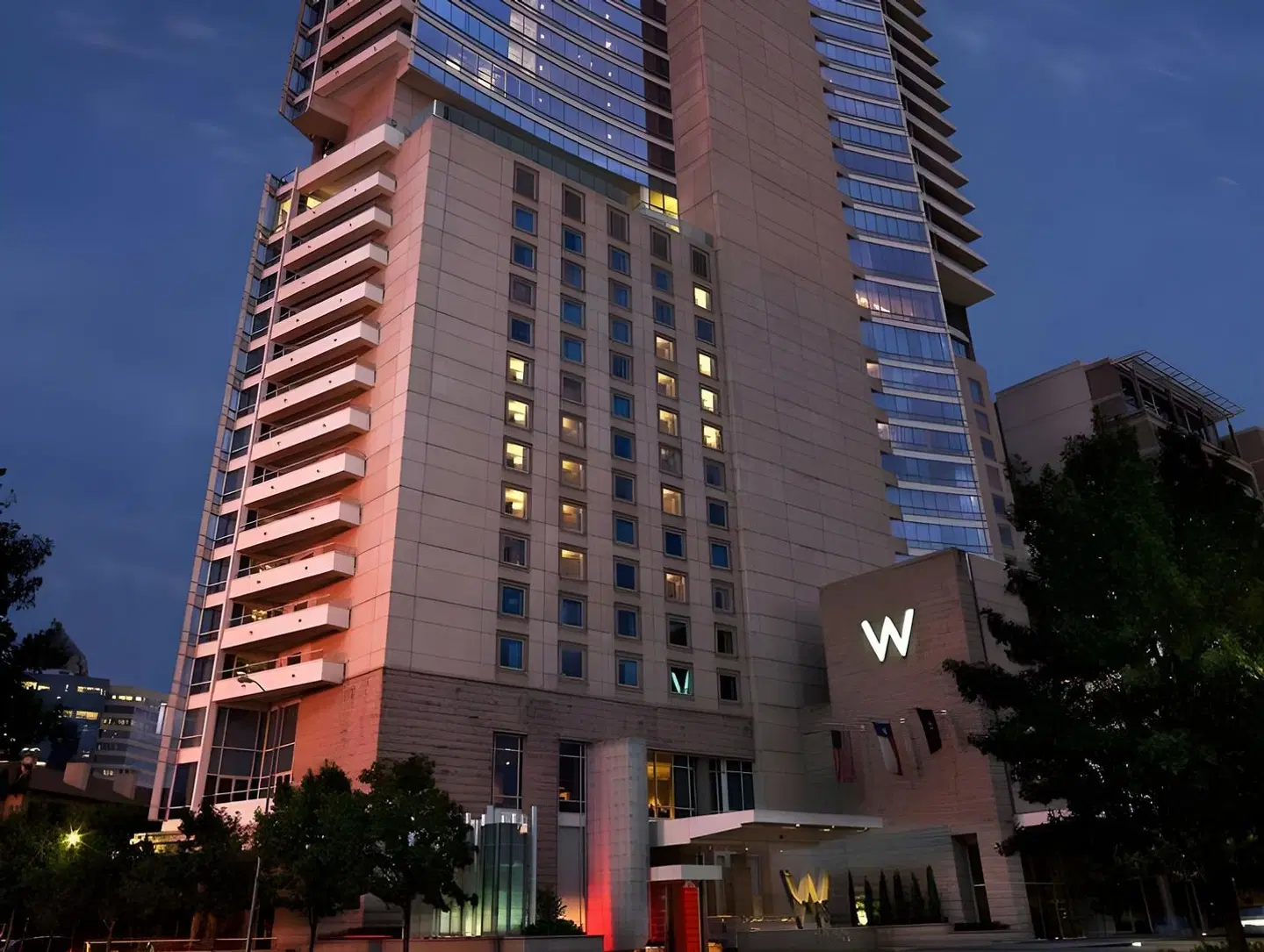 W Dallas - Victory EXTERIOR