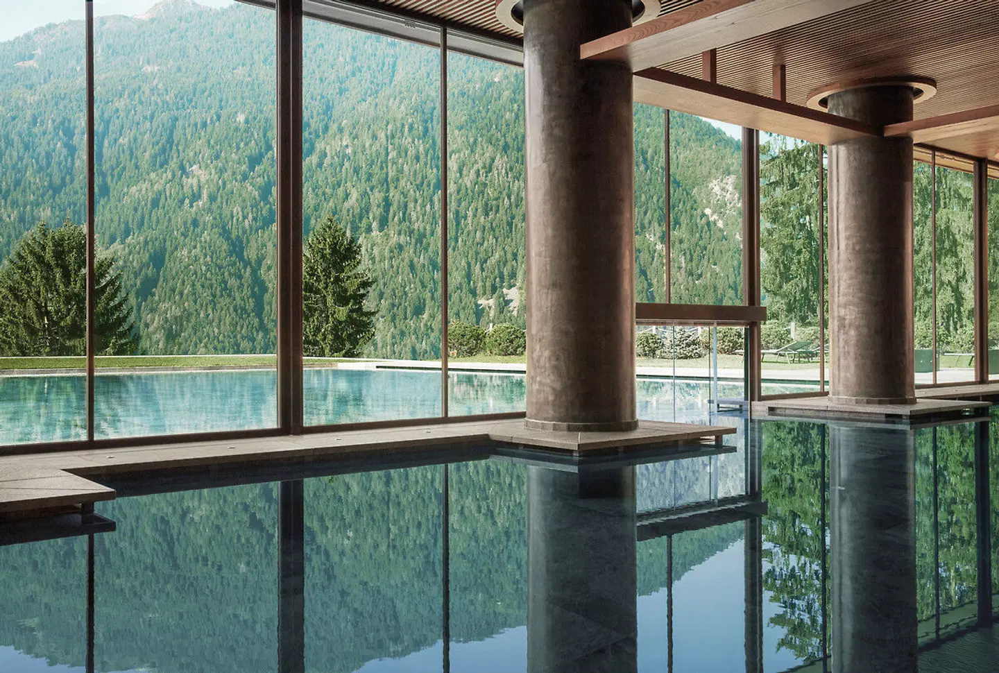 Lefay Resort & SPA Dolomiti Hallenbad