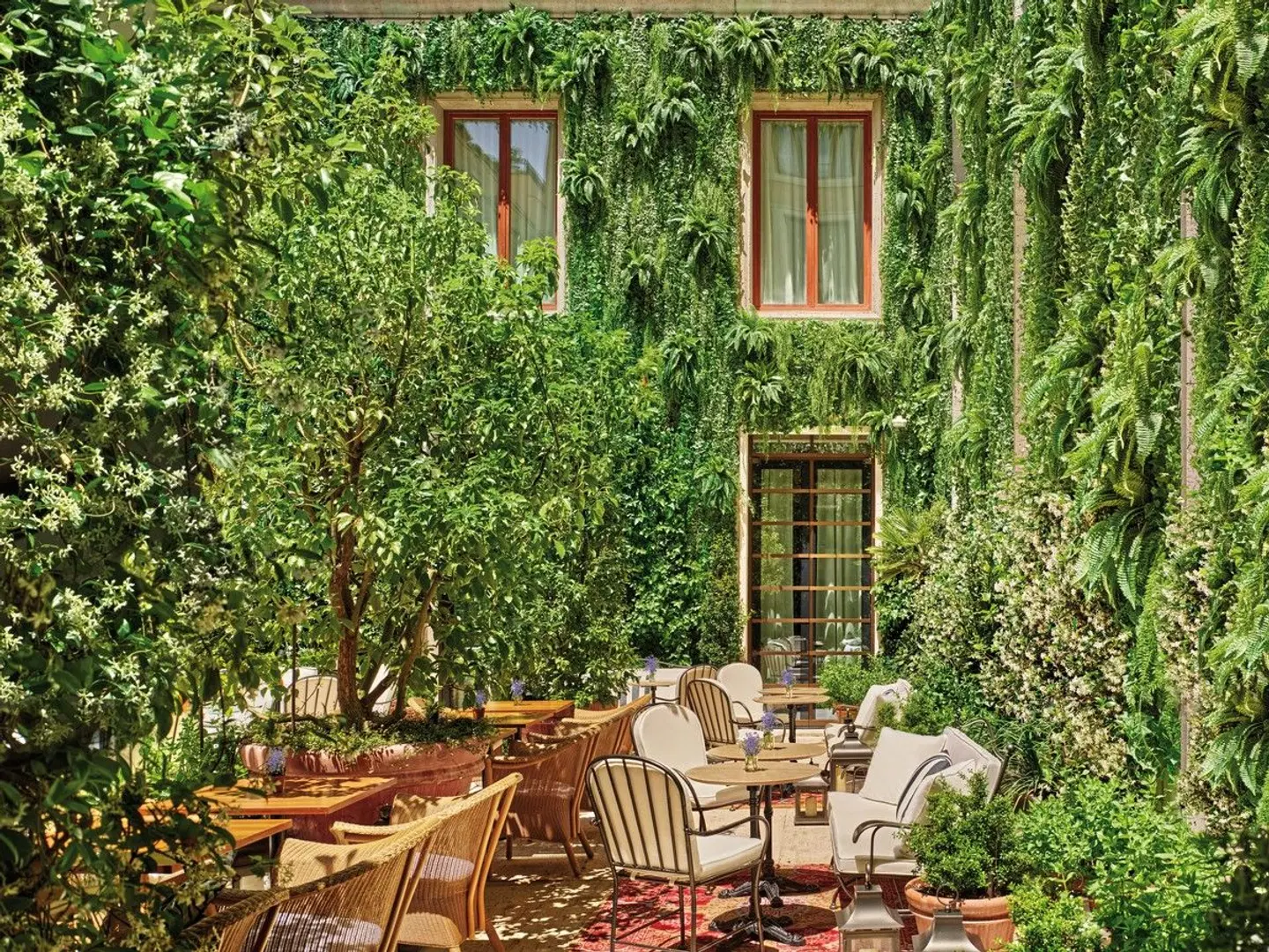 The Rome EDITION Terrasse