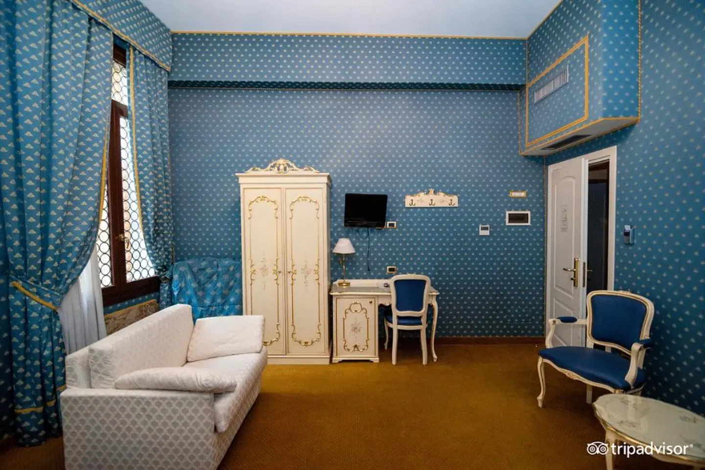 Torino ROOM_EXAMPLE