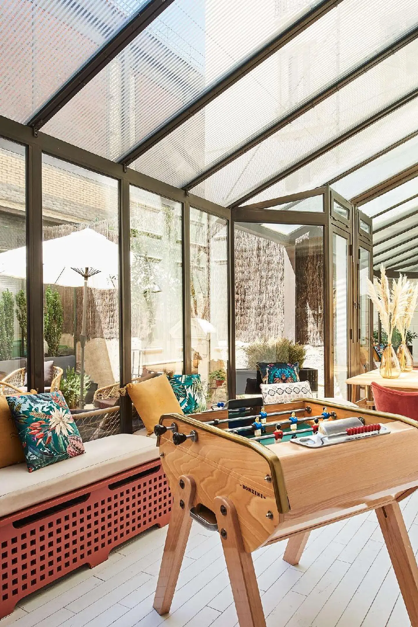 Cervantes ROOM_EXAMPLE