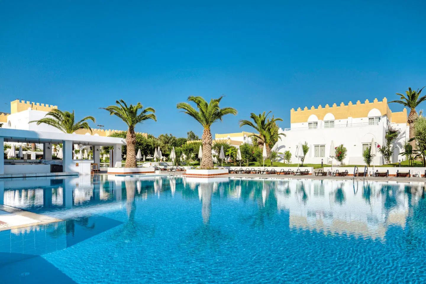 Platanista OUTDOOR_POOL