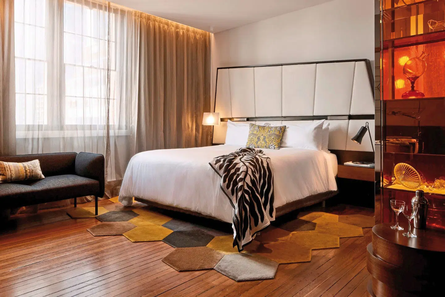 QT Sydney ROOM_EXAMPLE