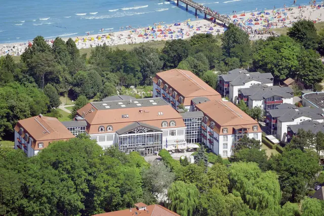 Seehotel Großherzog von Mecklenburg EXTERIOR