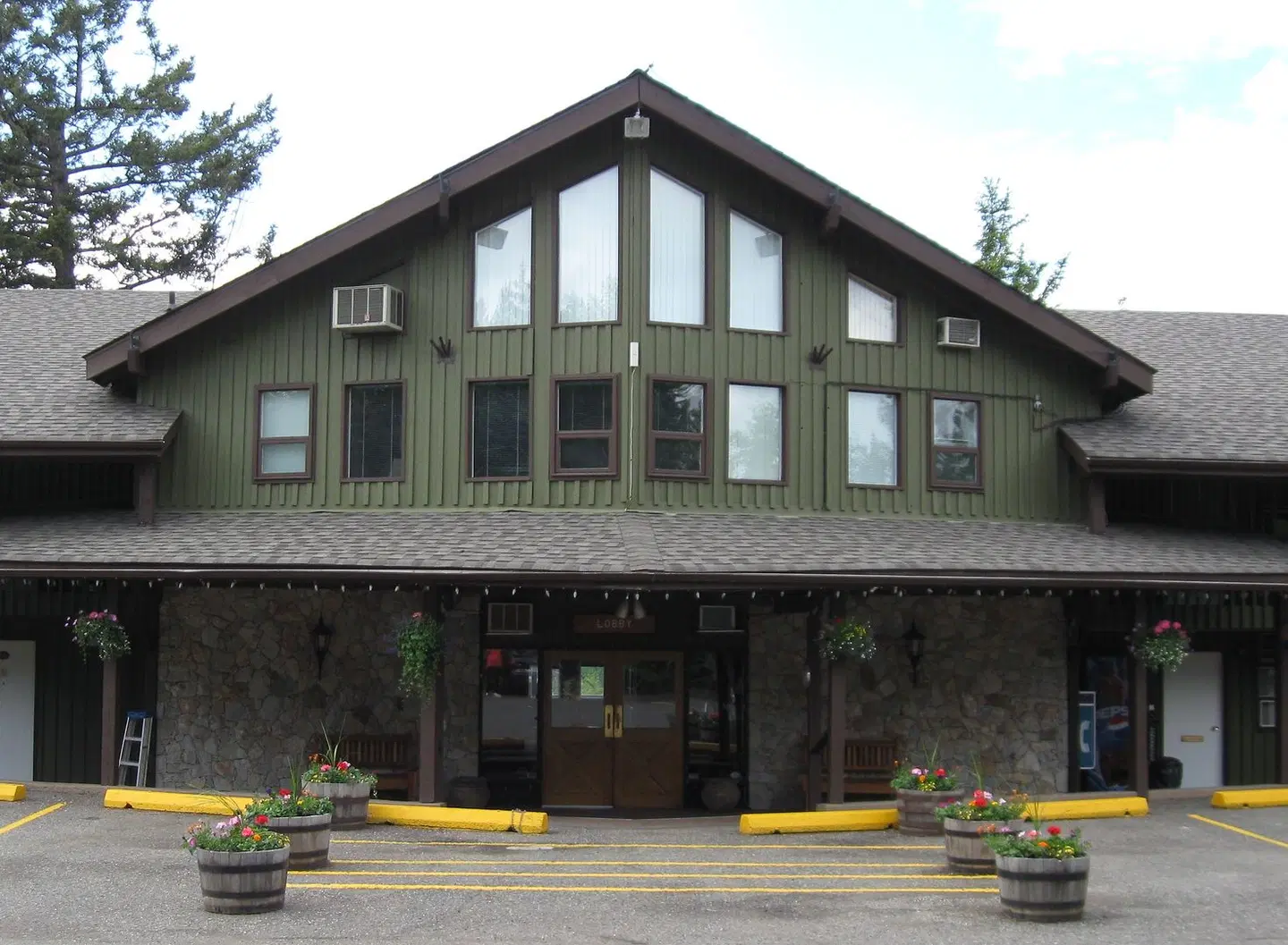 108 Resort Golf and Outdoor Adventures EXTERIOR