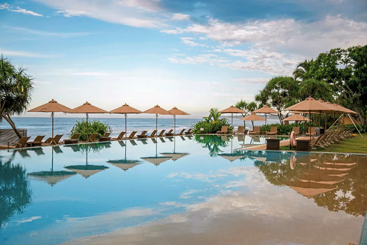 The Fortress Resort & Spa OUTDOOR_POOL