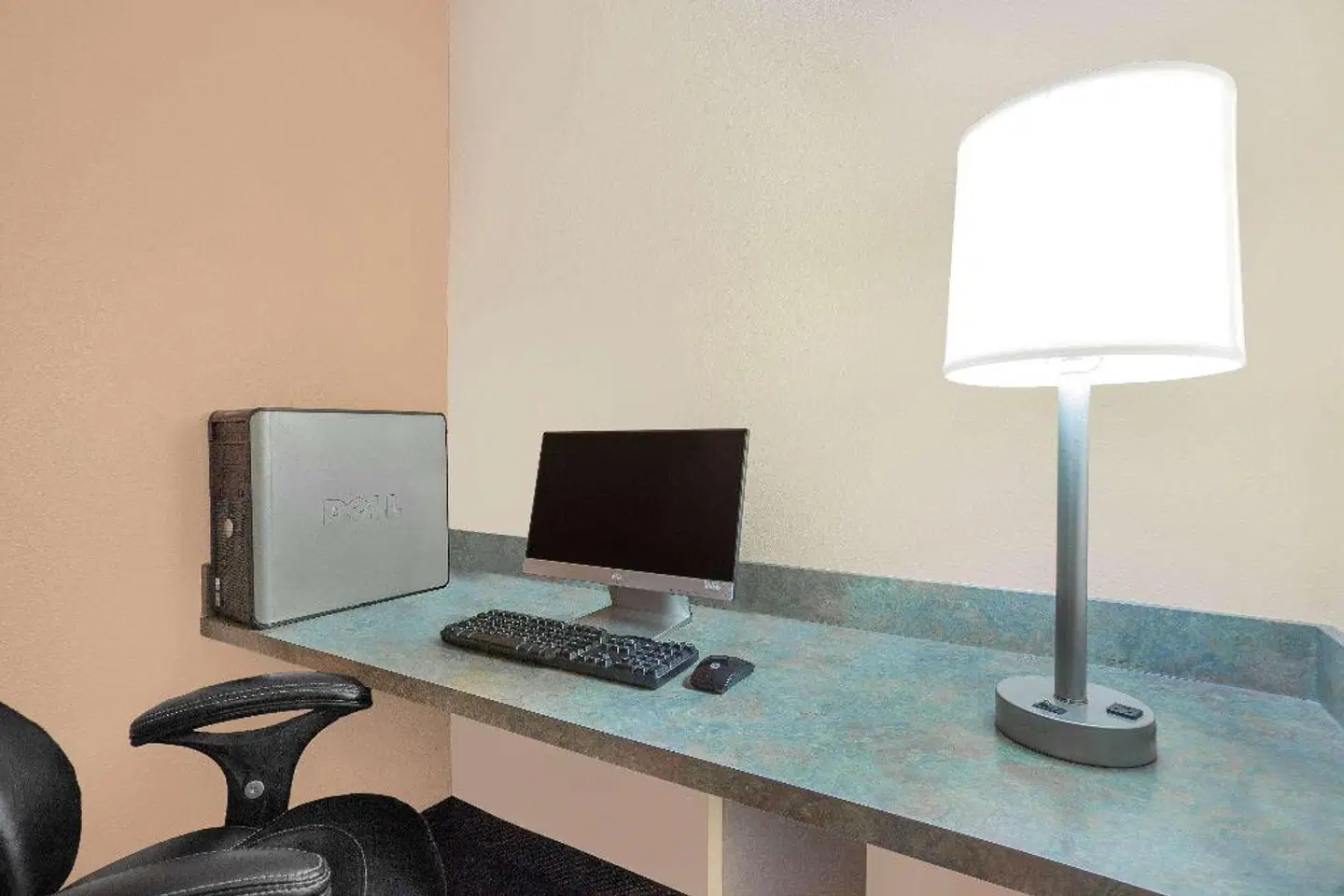 Super 8 by Wyndham Cranbrook ROOM_EXAMPLE