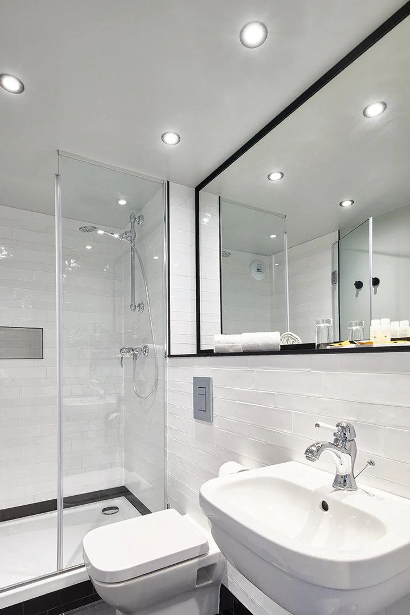 Hôtel Provinces Opéra Badezimmer