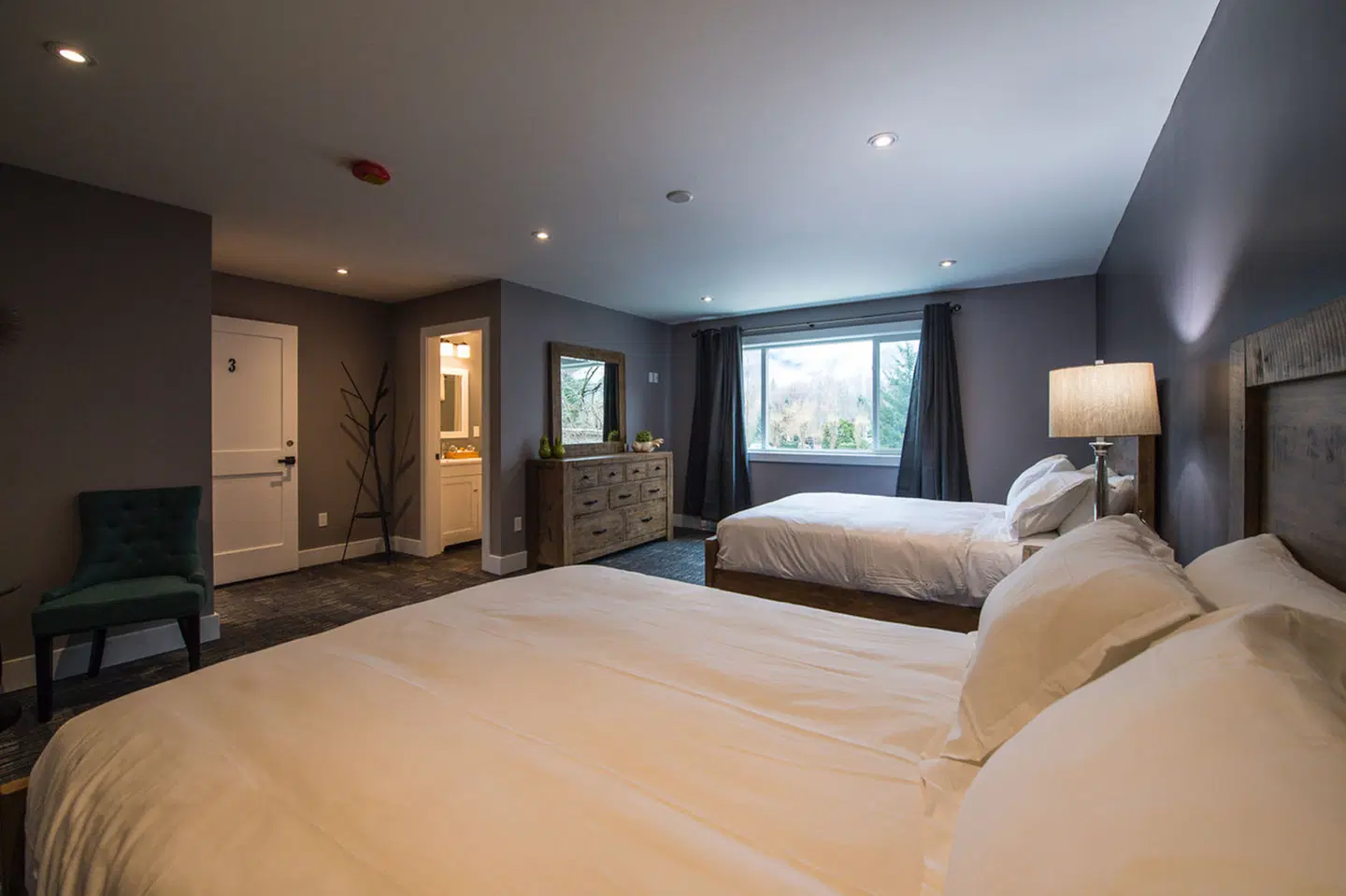 Bella Coola Eagle Lodge ROOM_EXAMPLE