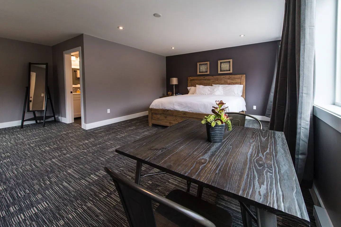 Bella Coola Eagle Lodge ROOM_EXAMPLE