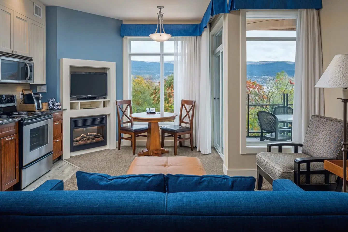 Summerland Waterfront Resort ROOM_EXAMPLE