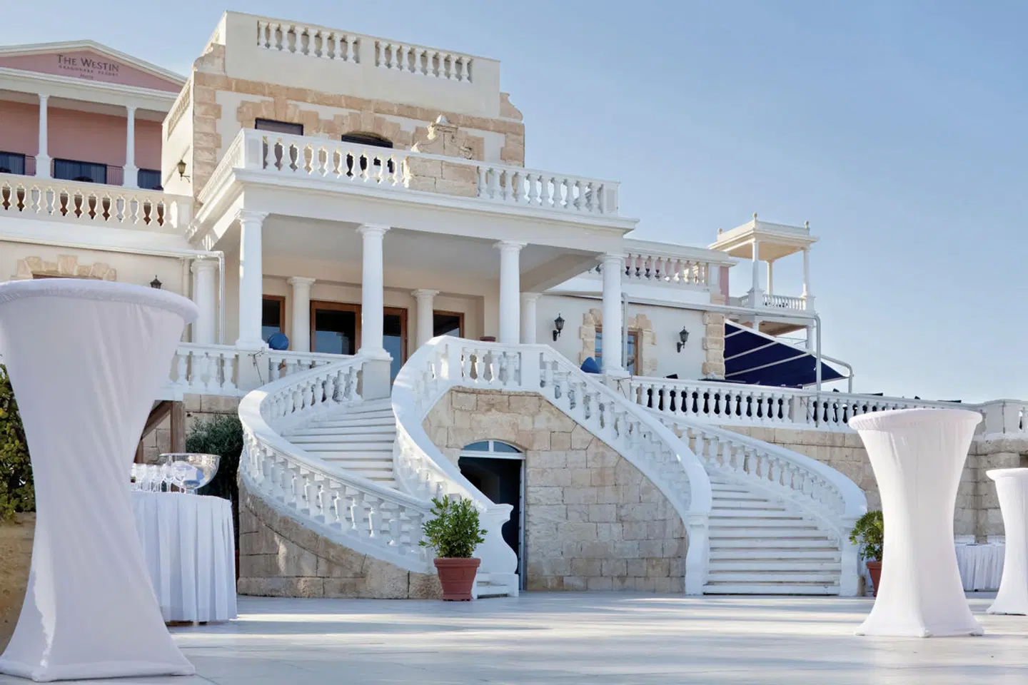 The Westin Dragonara Resort EXTERIOR