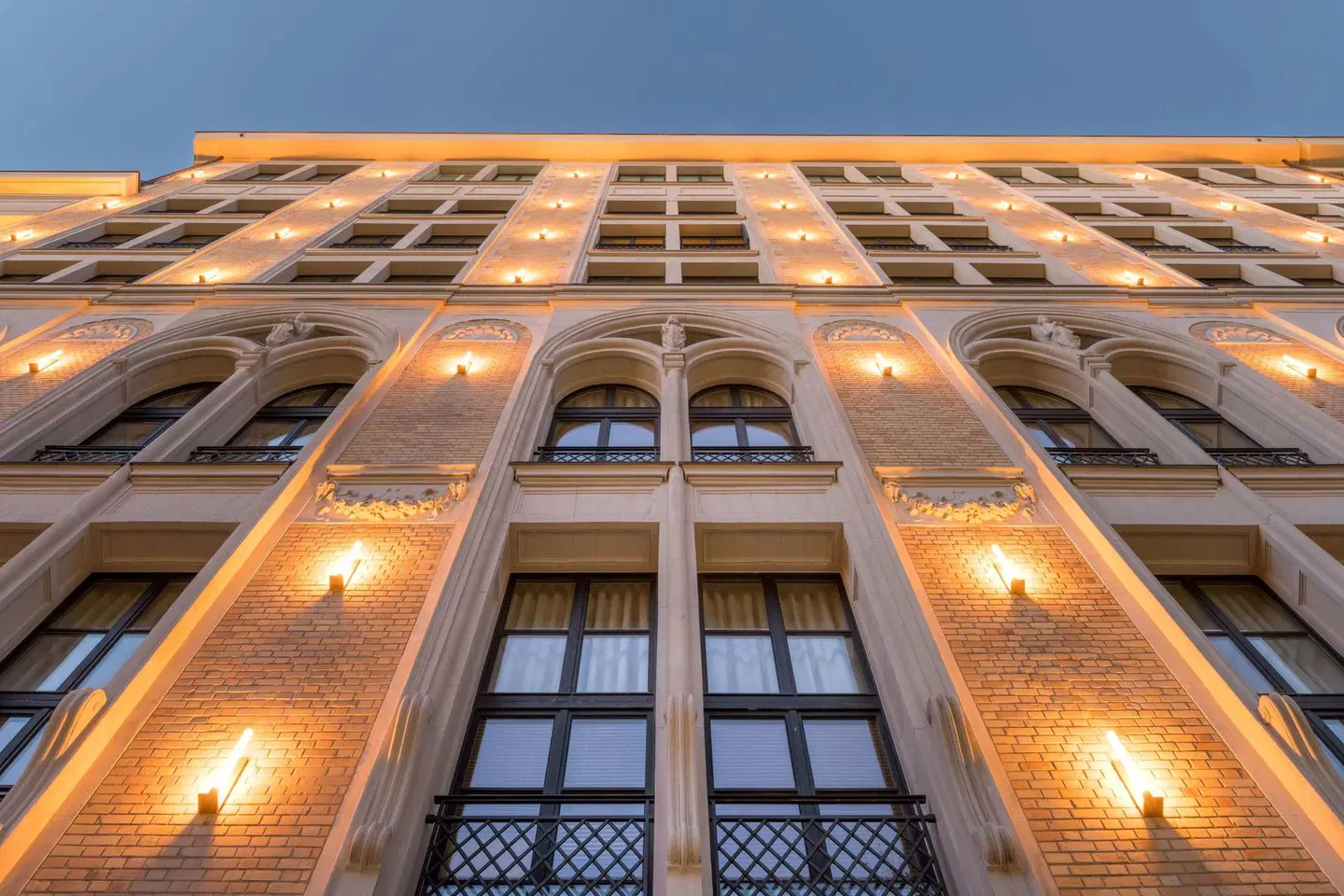 SAX Paris, LXR Hotels & Resorts EXTERIOR