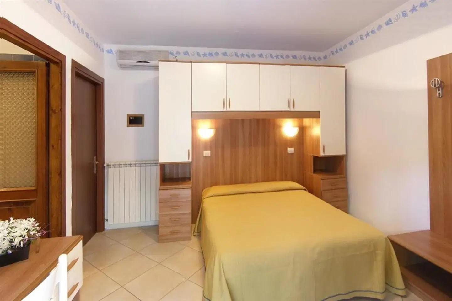 Germania ROOM_EXAMPLE