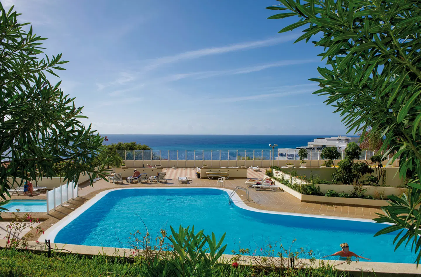 Dorisol Florasol OUTDOOR_POOL