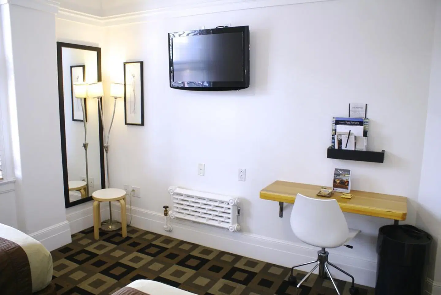 The Mosser Hotel ROOM_EXAMPLE