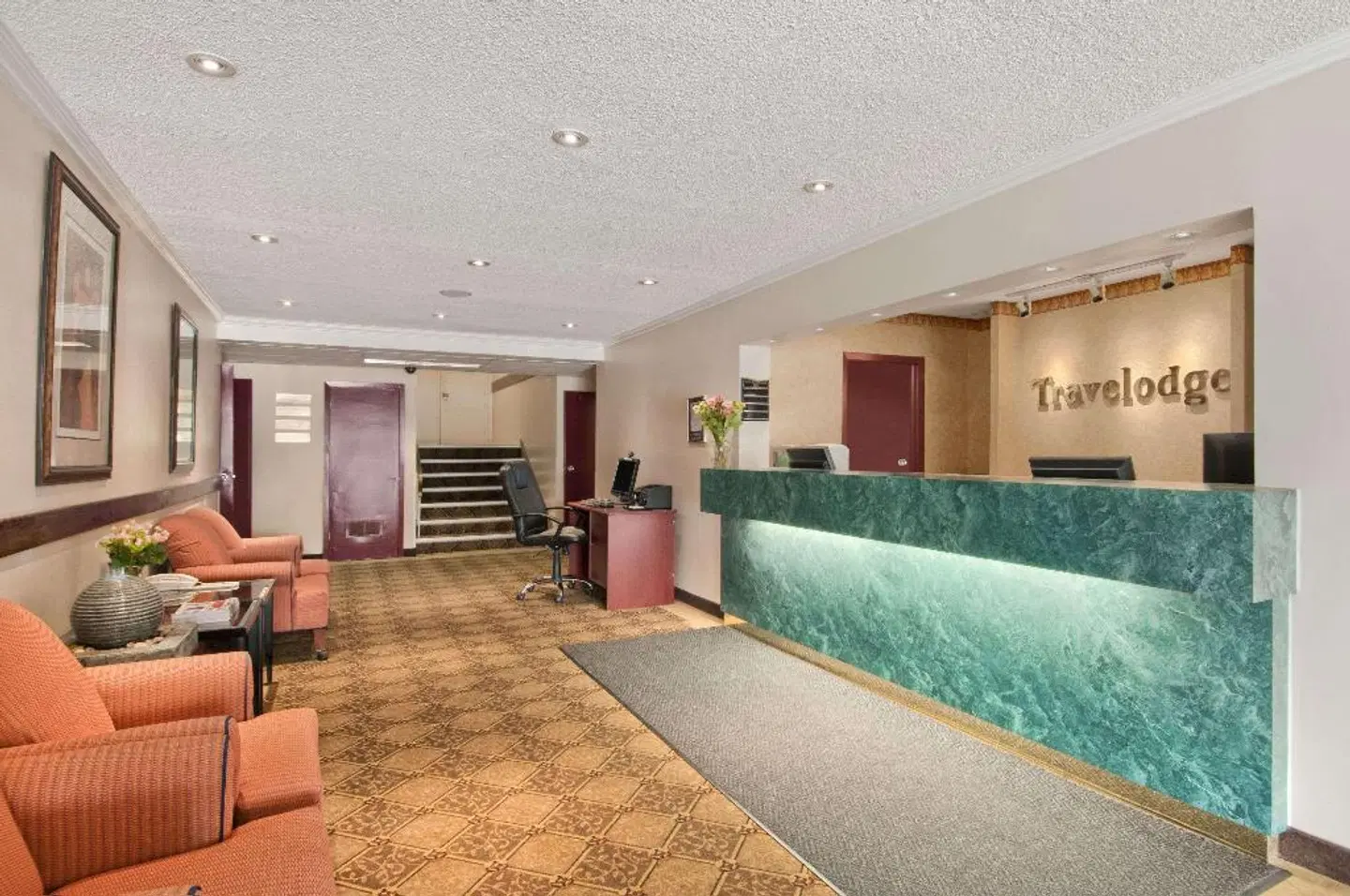 Travelodge Nanaimo LOUNGE_LOBBY