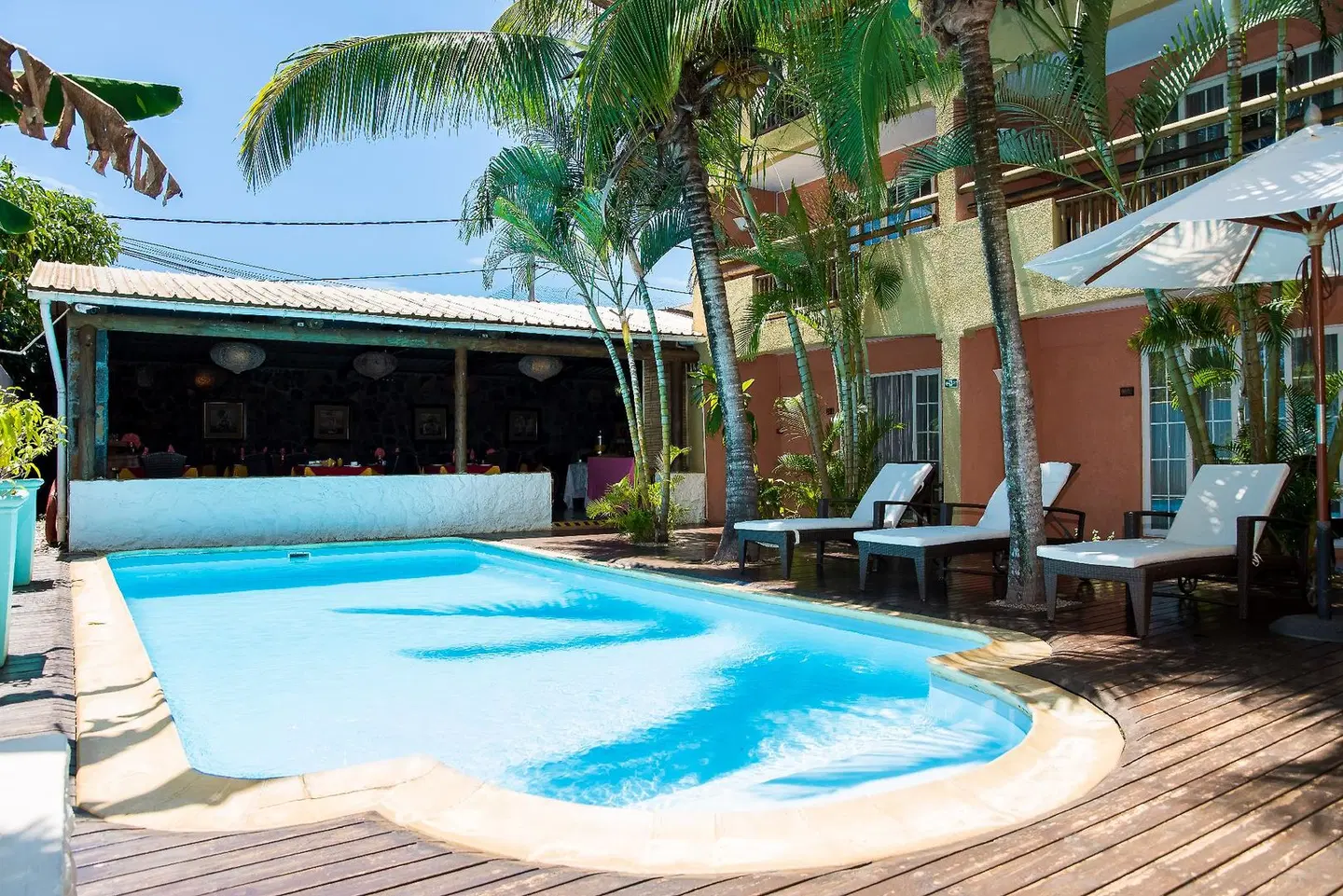 La Margarita OUTDOOR_POOL