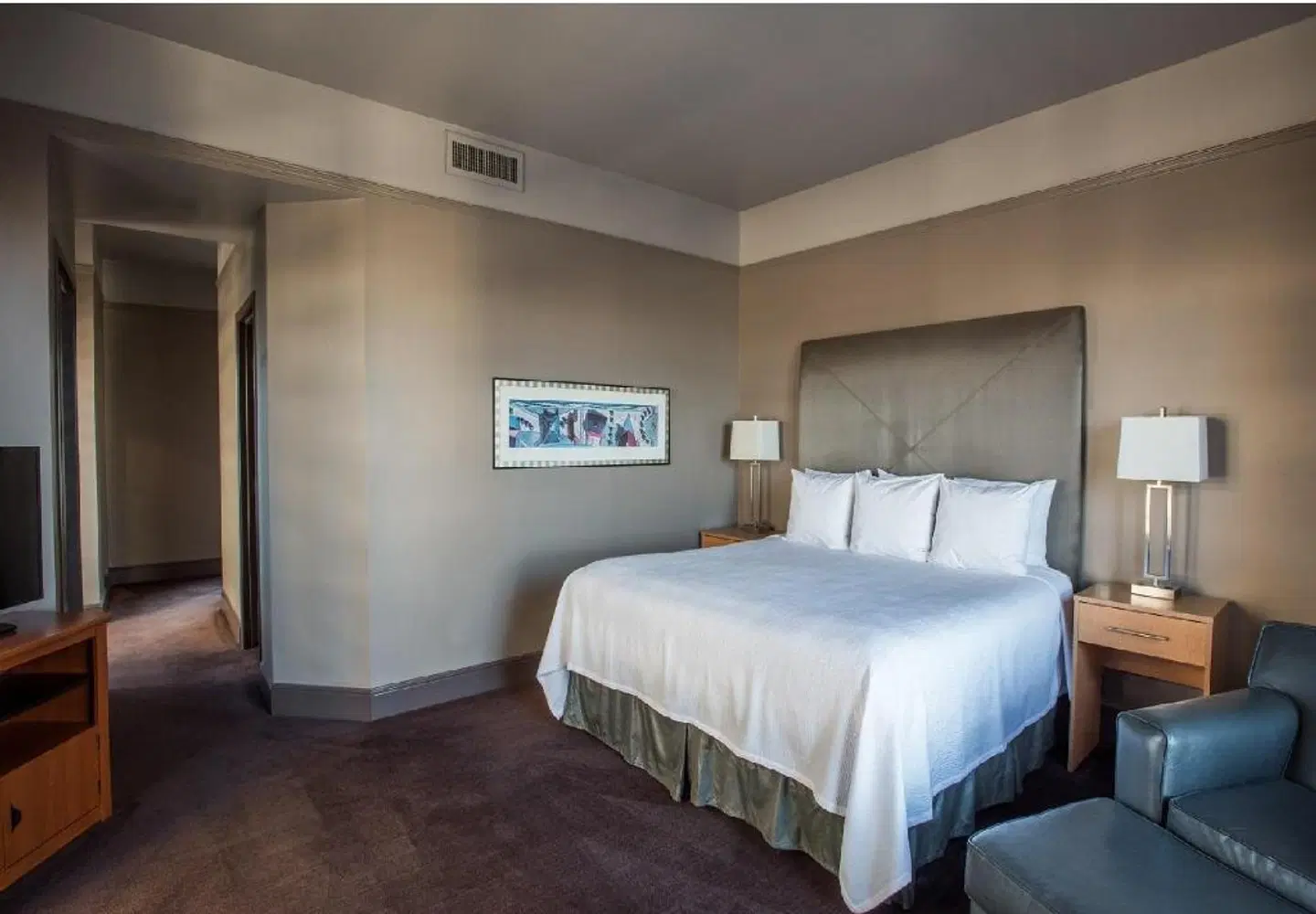 Magnolia Hotel Dallas ROOM_EXAMPLE