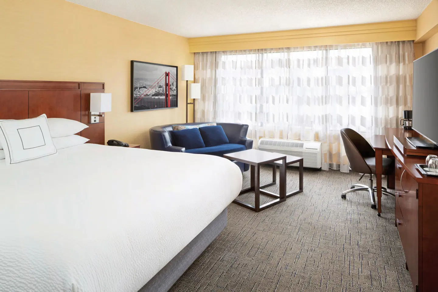 Courtyard by Marriott San Francisco Fisherman's Wharf ROOM_EXAMPLE