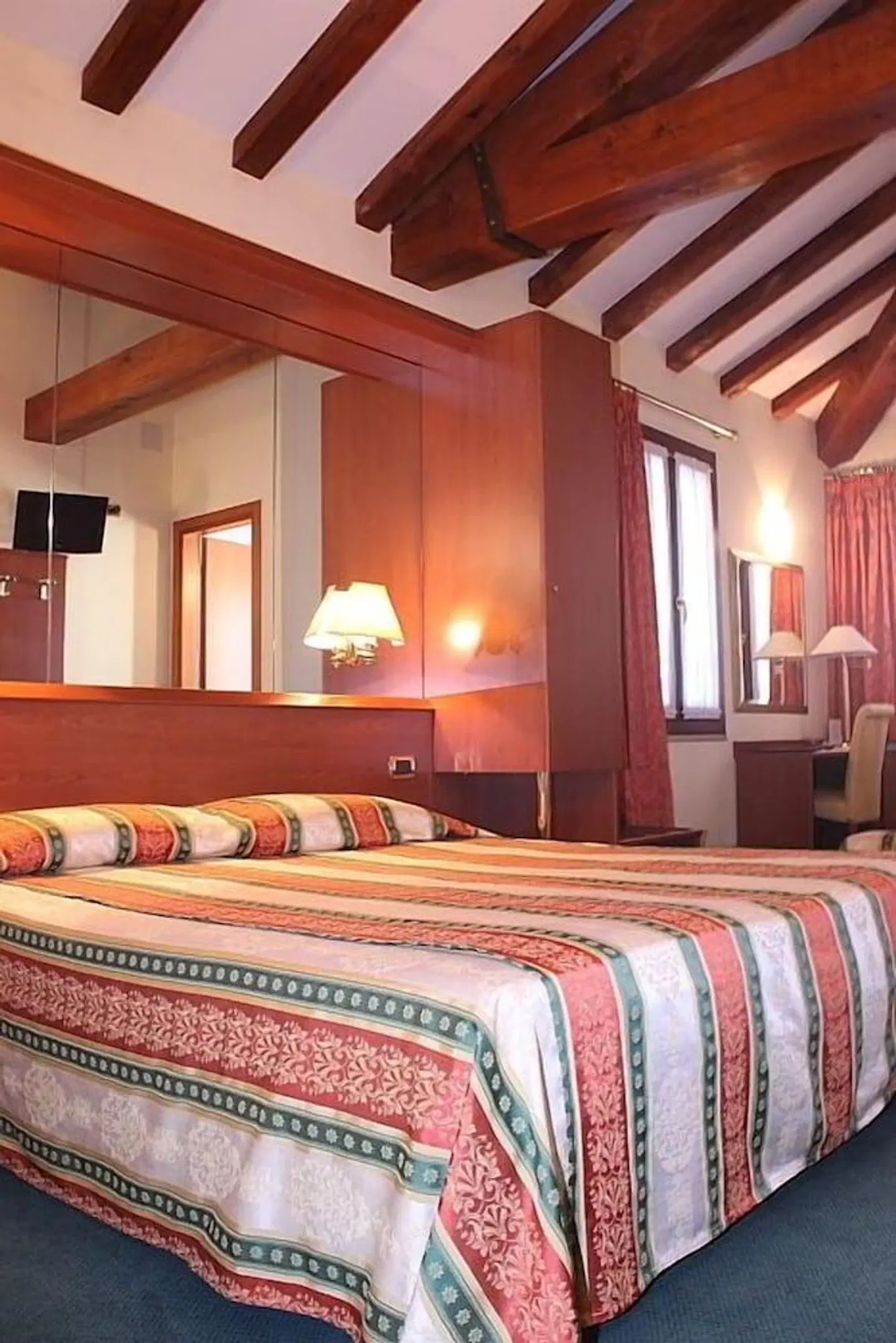 Antico Moro ROOM_EXAMPLE