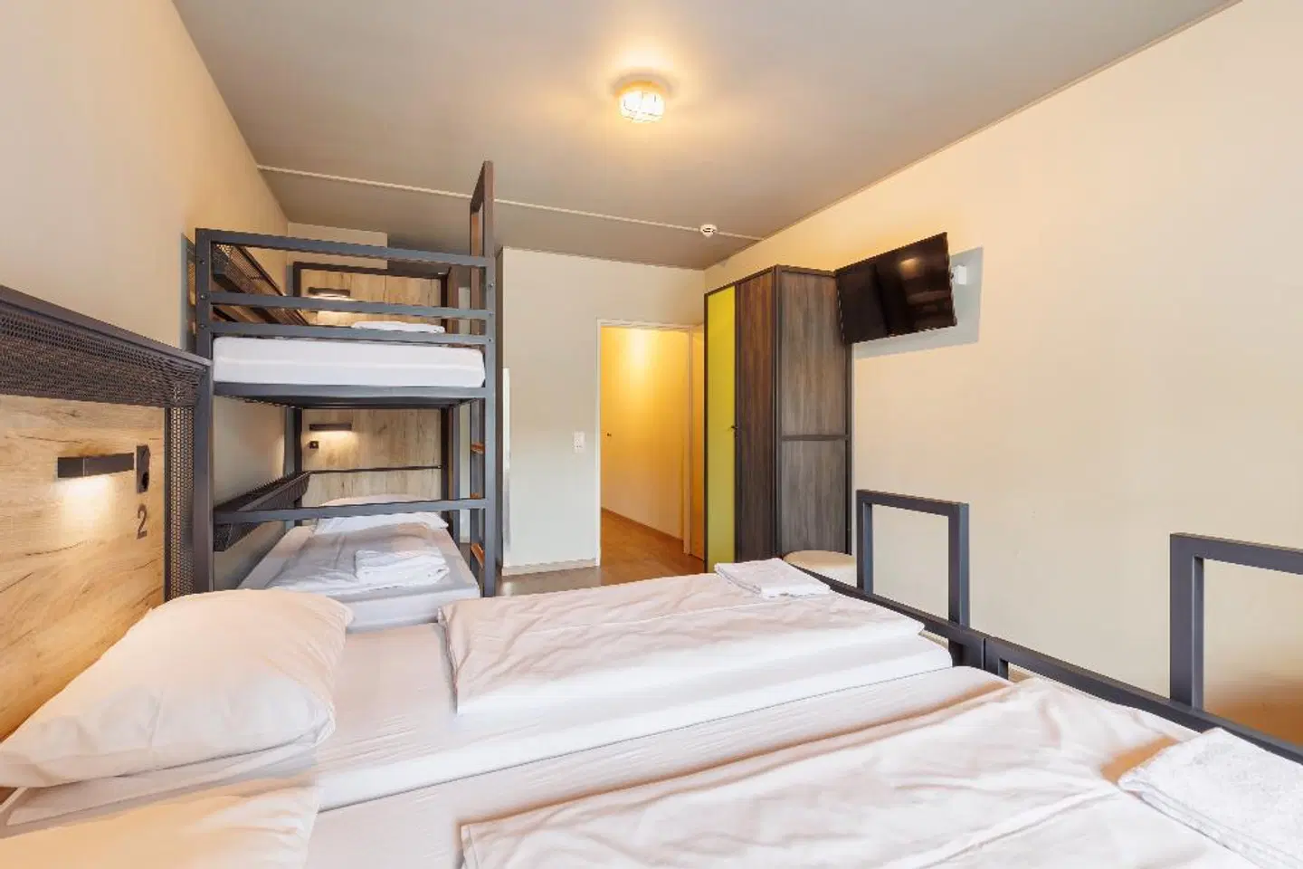 A & O München Hackerbrücke ROOM_EXAMPLE