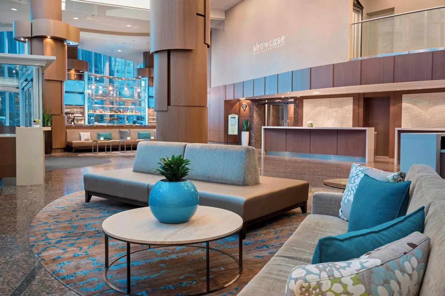 Vancouver Marriott Pinnacle Downtown LOUNGE_LOBBY