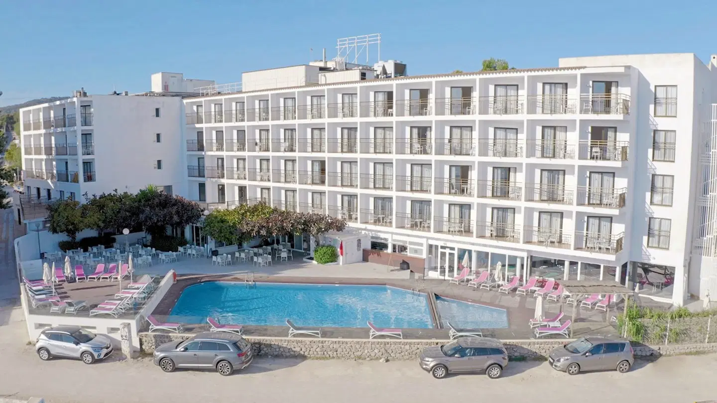 Vibra San Remo OUTDOOR_POOL