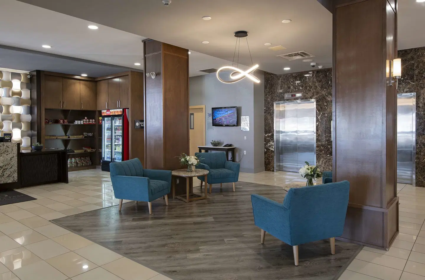 DoubleTree by Hilton Kamloops LOUNGE_LOBBY