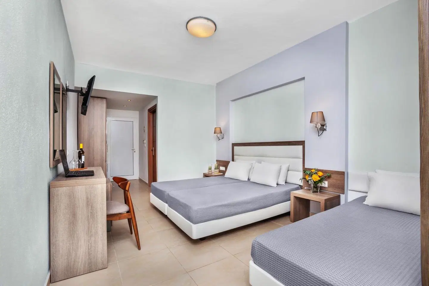 Iris Hotel ROOM_EXAMPLE