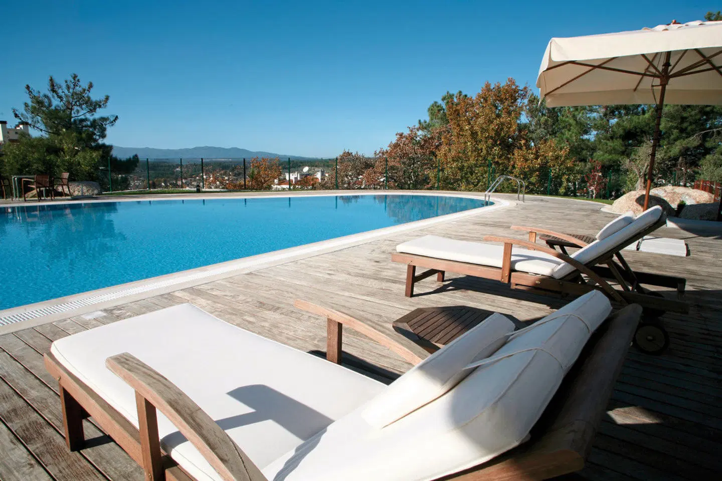 Montebelo Viseu Congress Hotel OUTDOOR_POOL