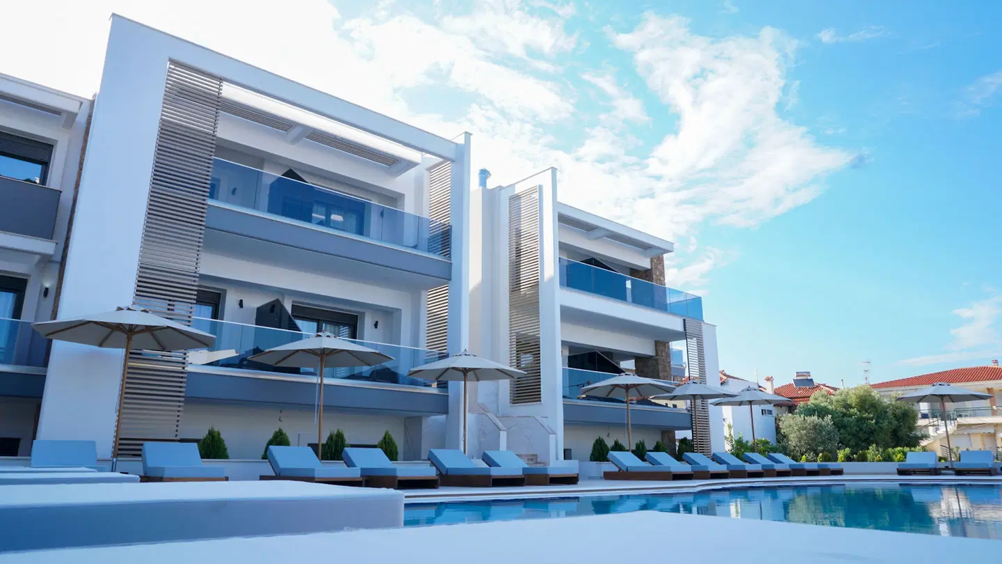 Agnes Deluxe Hotel EXTERIOR