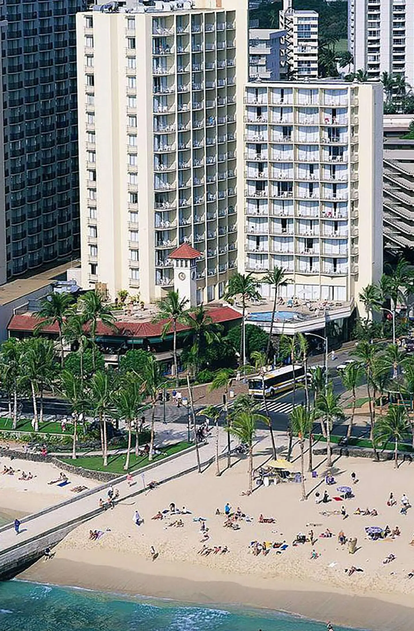 Park Shore Waikiki EXTERIOR