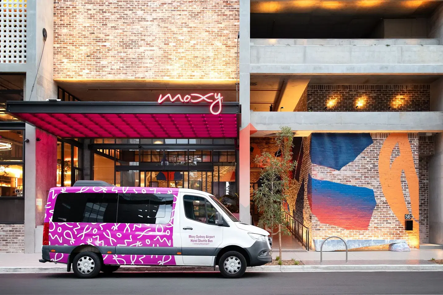 Moxy Sydney Airport EXTERIOR
